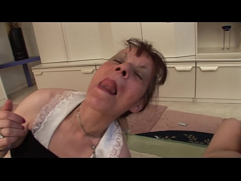 ❤️ Twee oma's en een opa hebben een triootje ❤ Anal video at porn nl.pornobot.ru